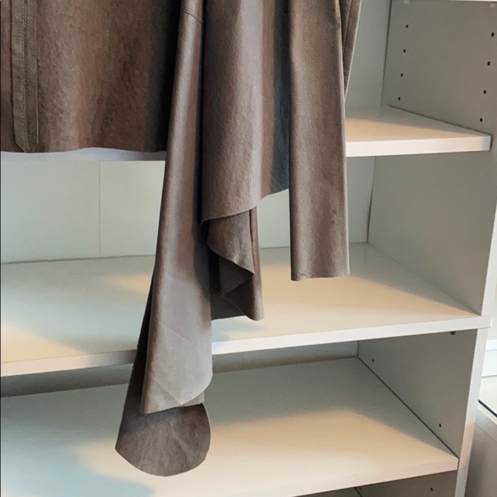 Real Leather Jacket - image 3